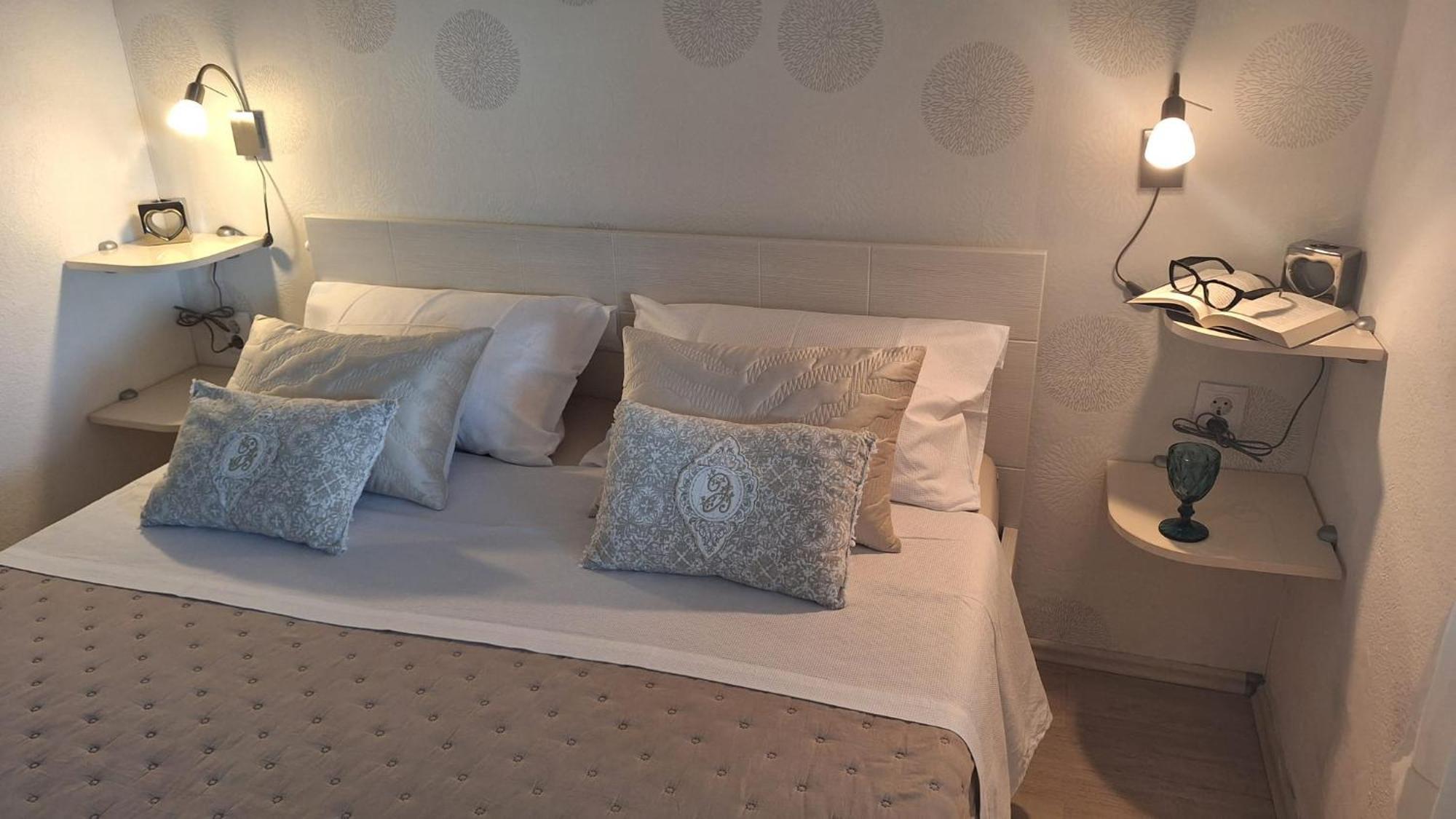 Teo 2 Apartment Hvar Town